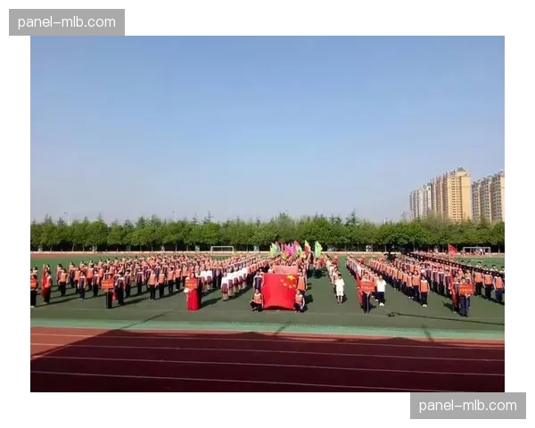 服务端与制造方本季度达成深层联合 这种捆绑正加速新功能向市场推演