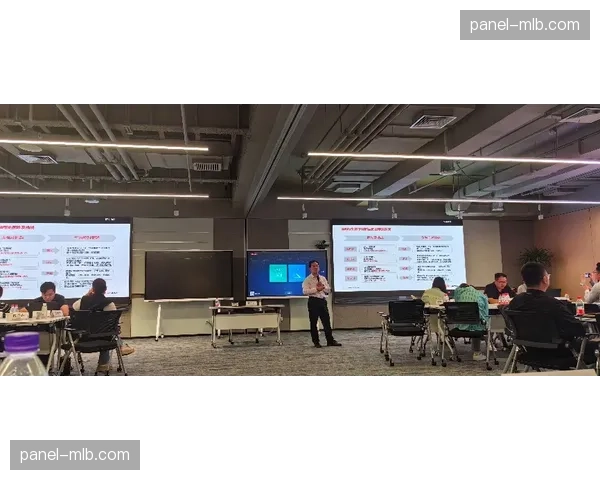 “足球教练实验室”研讨会将在曼彻斯特举行，主题为“人工智能与阵型动态模拟”