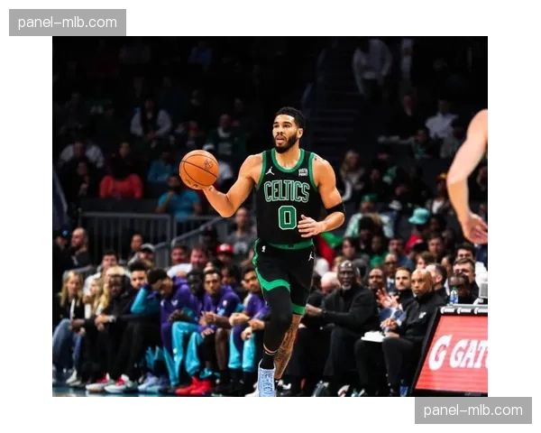 NBA全明星周末后首战：勇士对阵凯尔特人，库里与塔图姆对位看点