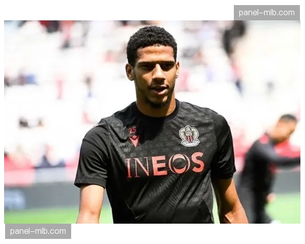 曼联出售案最新进展：拉特克利夫爵士已完成对足球运营业务的全面接管